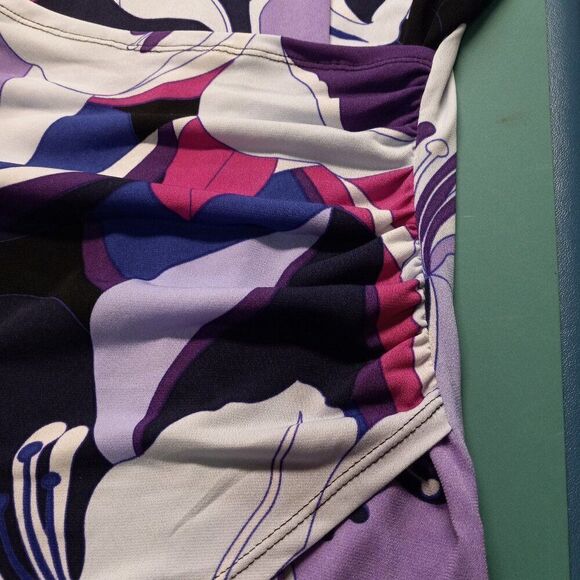 Jennifer Lopez Woman's 2X Long sleeve Abstract Asymmetrical Deep V Neck Top - Picture 2 of 7